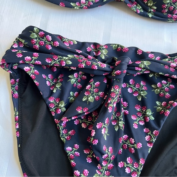 J. Crew underwire bikini top and high rise bottom twilight berry Size 32D Small - Picture 3 of 6